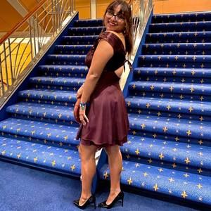 Meet your Posher, Mayra